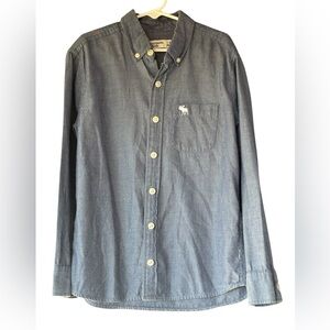 Abercrombie Kids blue  Button Down Shirt size:7/8